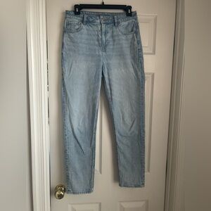 American Eagle Mom Jean